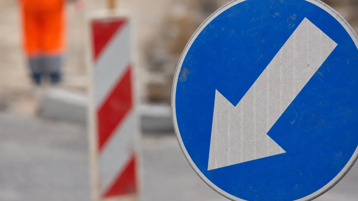Utrudnienia w Pile. Zamknięte ul. Konarskiego i plac 8 Maja