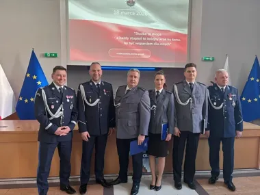 Pilscy policjanci zaliczyli tydzień awansów i sportowych triumfów