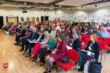 W Pile padły mocne słowa o edukacji. Szkoły szukają nowych metod pracy