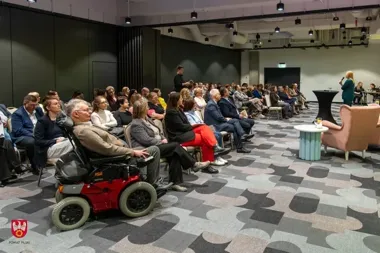 Usługi społeczne jutra – samorządy północnej Wielkopolski rozmawiały o deinstytucjonalizacji