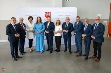 Nowy magazyn ochrony ludności w Pile. Minister zobaczył zaplecze służb