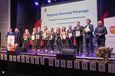 W Pile nagrodzono nauczycieli i dyrektorów. Jest pełna lista