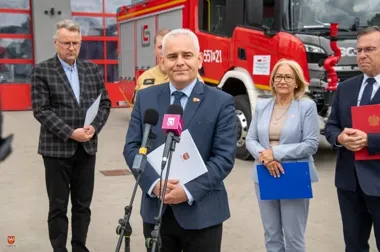 Miliony na bezpieczeństwo w Pile. Nowy wóz strażacki już służy