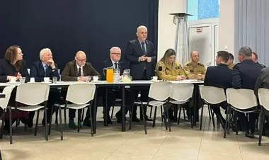 Strażacy z Dębówka Nowego stanęli do wyborów i usłyszeli ważne słowa wsparcia