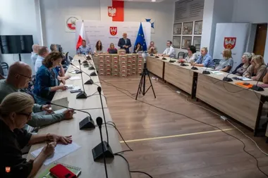Dyrektorzy szkół w Pile przygotowują się do nowego roku