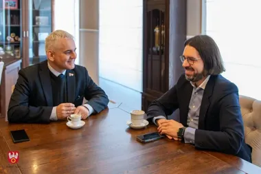 Chemik, który wychowuje laureatów i dba o ekologię, znów został doceniony